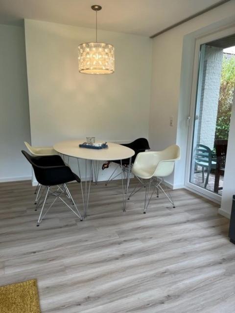 Ostseeparadies Mit Garten, 3 Zimmer, Strandnah Scharbeutz Exterior foto